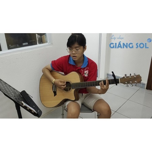 Dạy Đàn Guitar Quận 12 || Ba Kể Con Nghe || Trương Gia Hân || Lớp nhạc Giáng Sol Quận 12